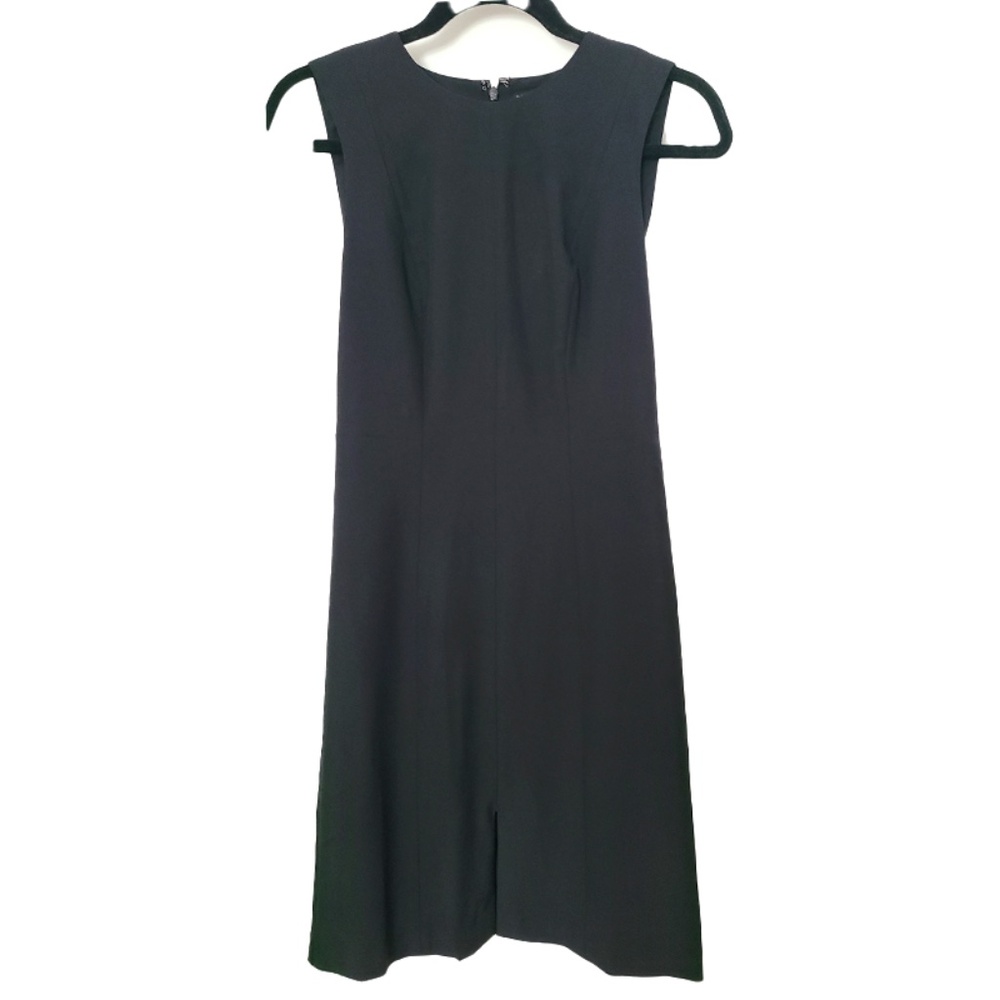 Black Basic Knee-Length Sheath Dress Size 0 Petite (New)